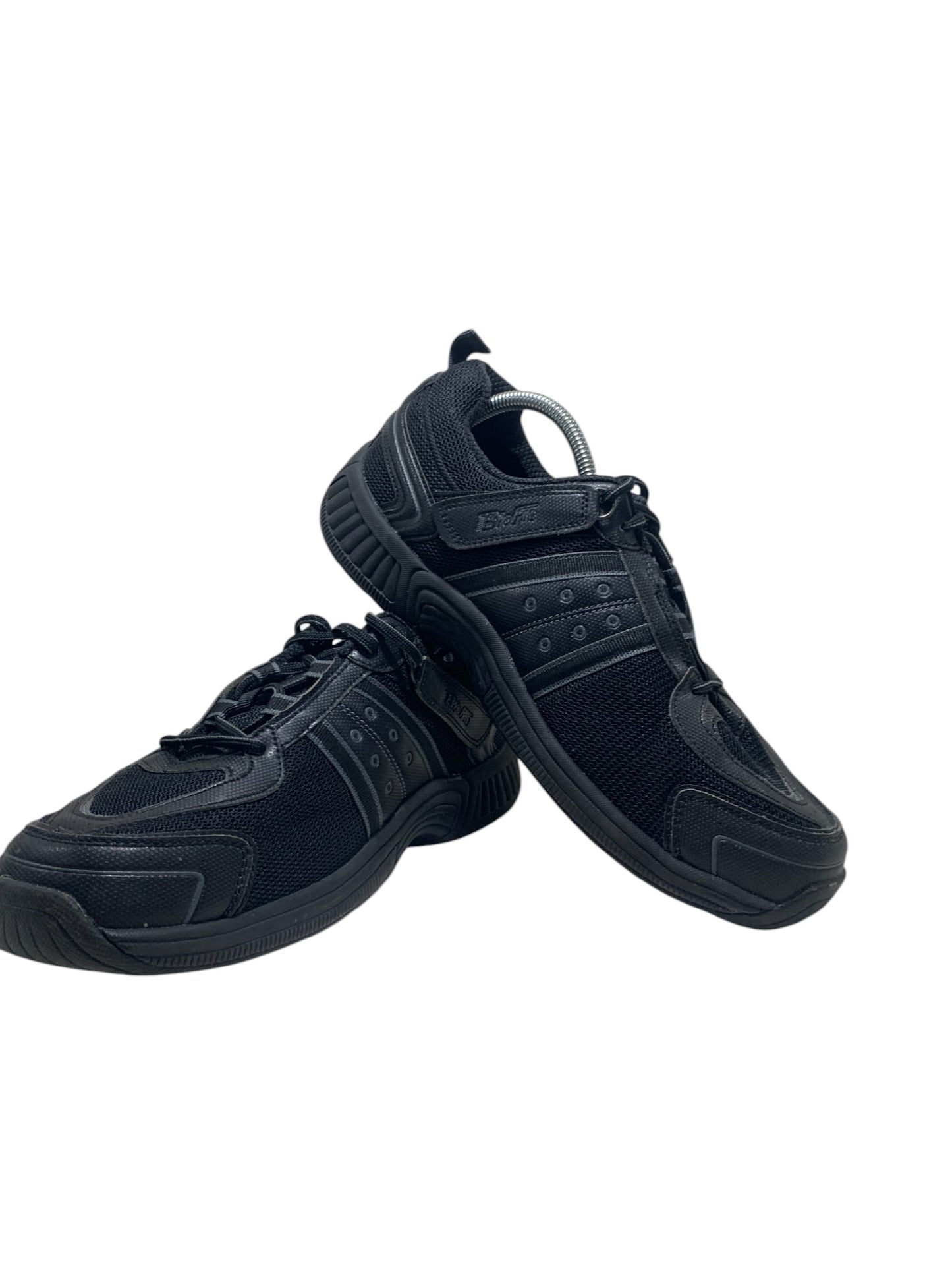 Orthofeet Monterey Bay Medicated Walking Shoe