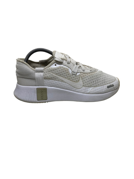 Nike Reposto White