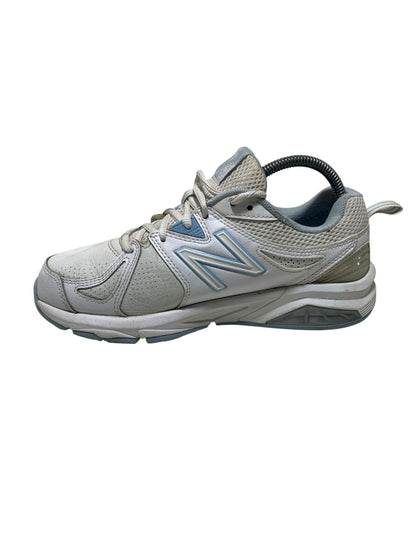 New Balance 857
