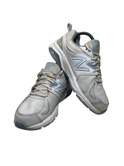 New Balance 857