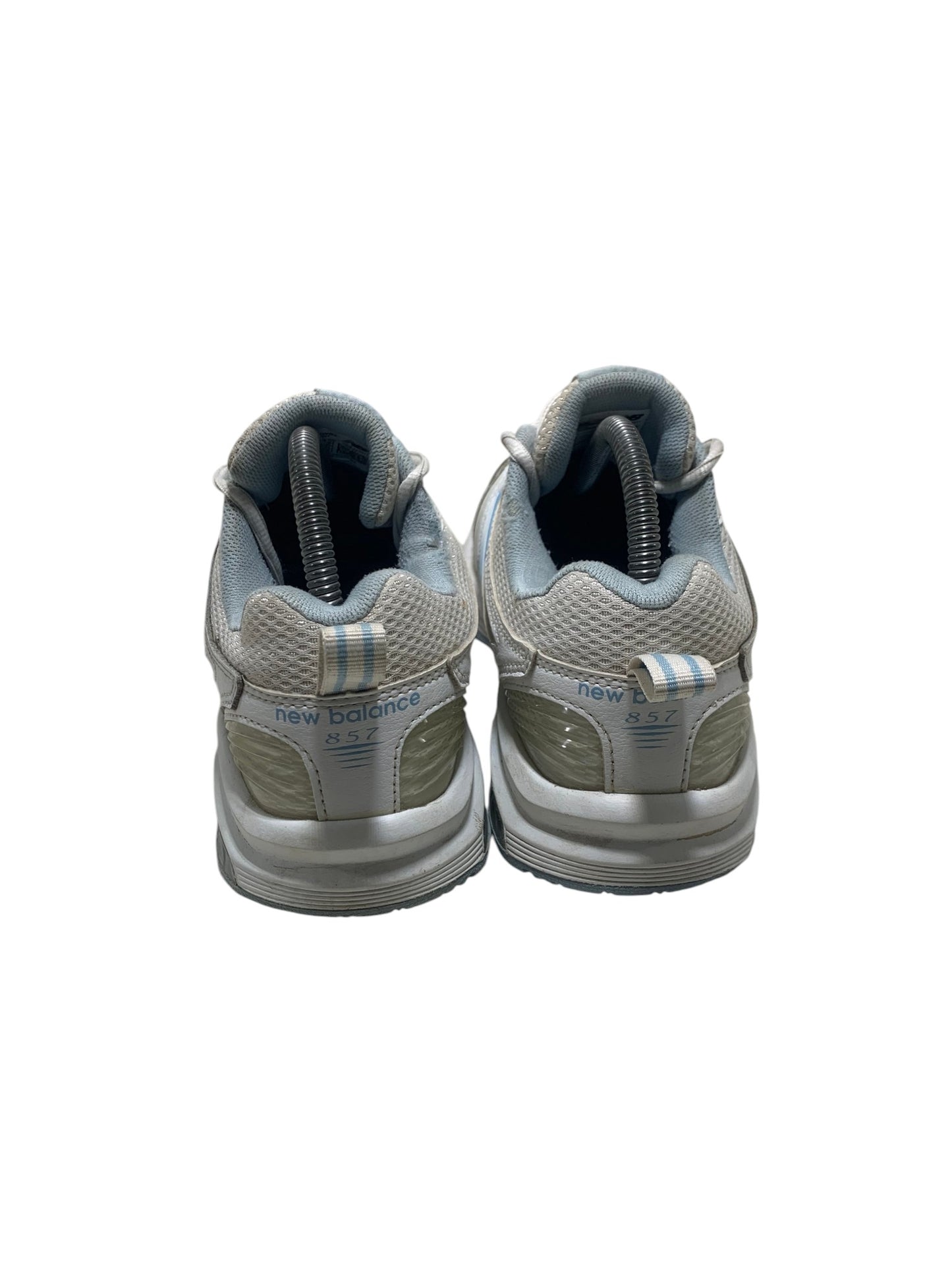 New Balance 857