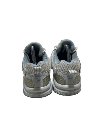 New Balance 857