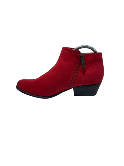 Daisy Fuentes Red Boot