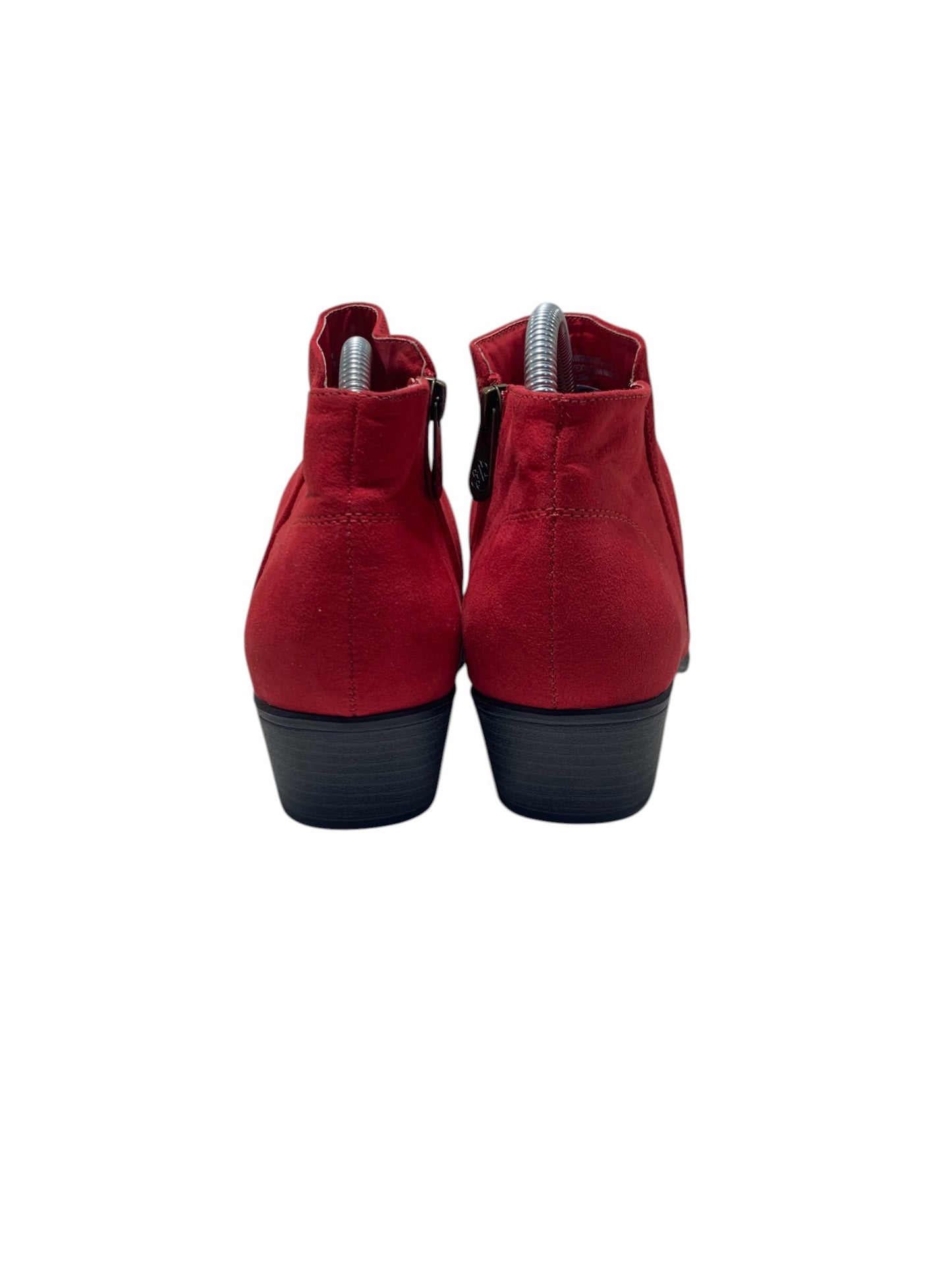 Daisy Fuentes Red Boot