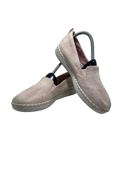 Clarks Step Glow Soft Canvas Slip On