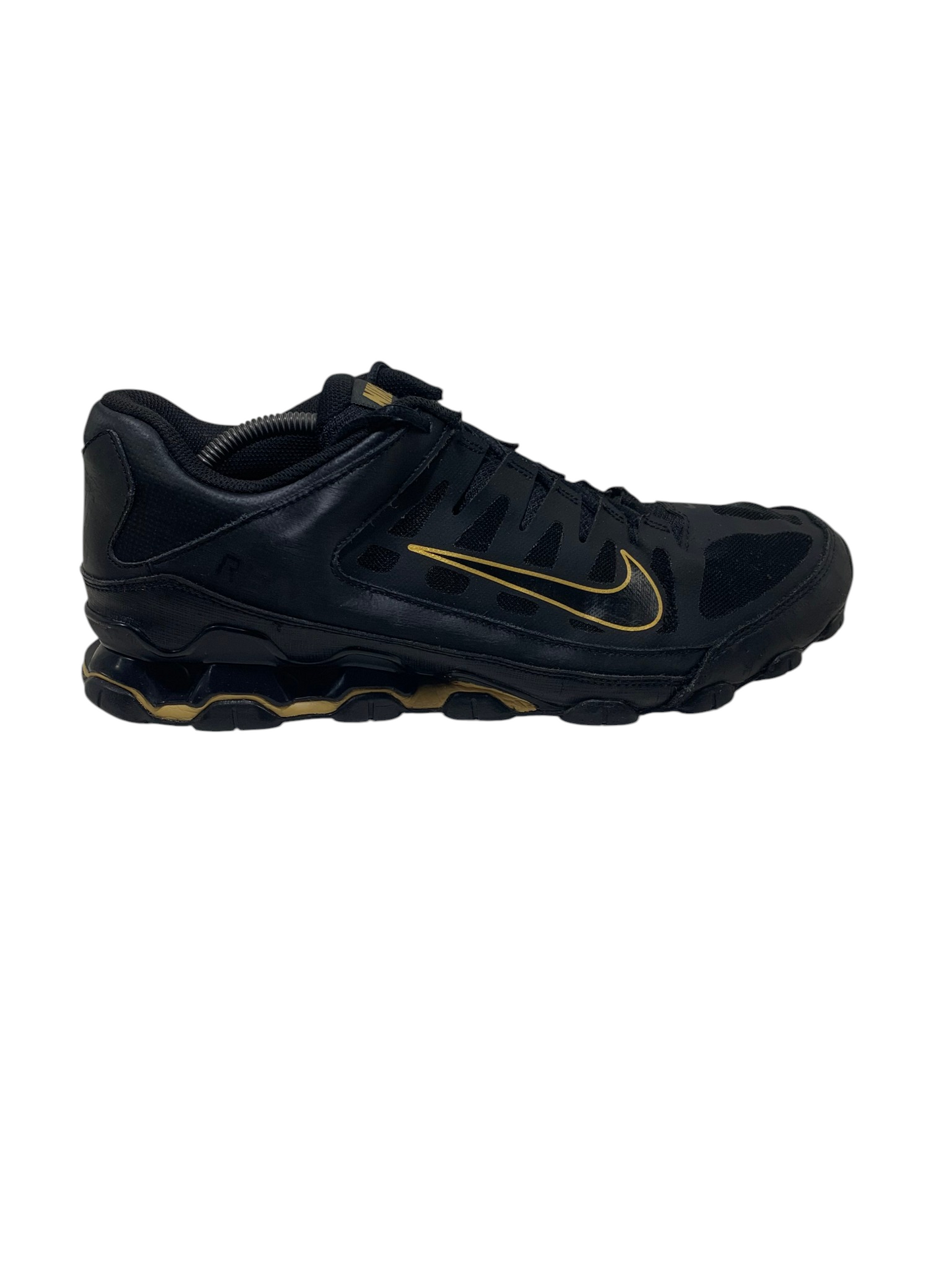 Nike Reax 8 TR "Black Metallic Gold"