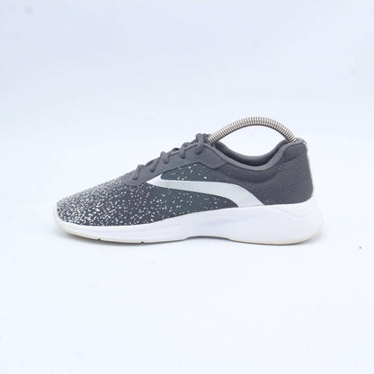 Branded Original Used Pre-Loved Sneakers in Pakistan