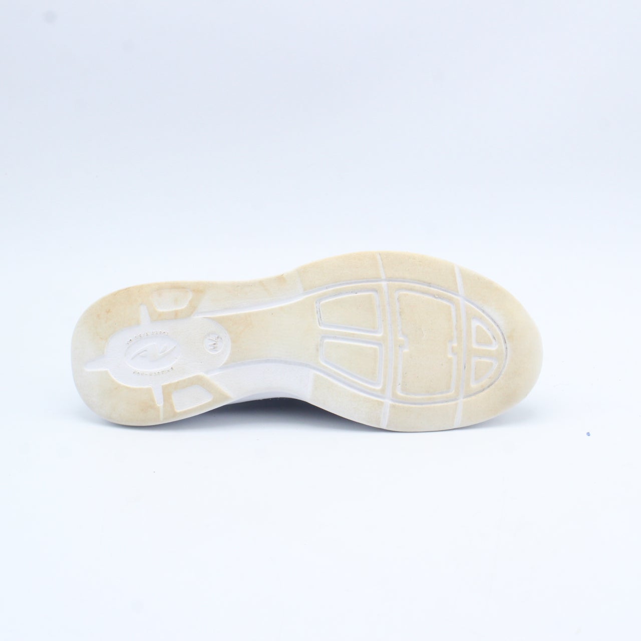 Branded Original Used Pre-Loved Sneakers in Pakistan