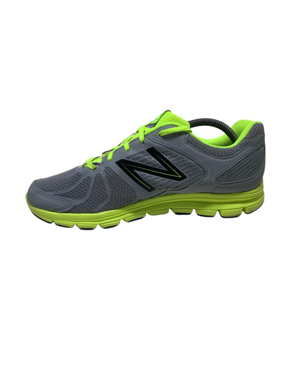 New Balance 690 v3