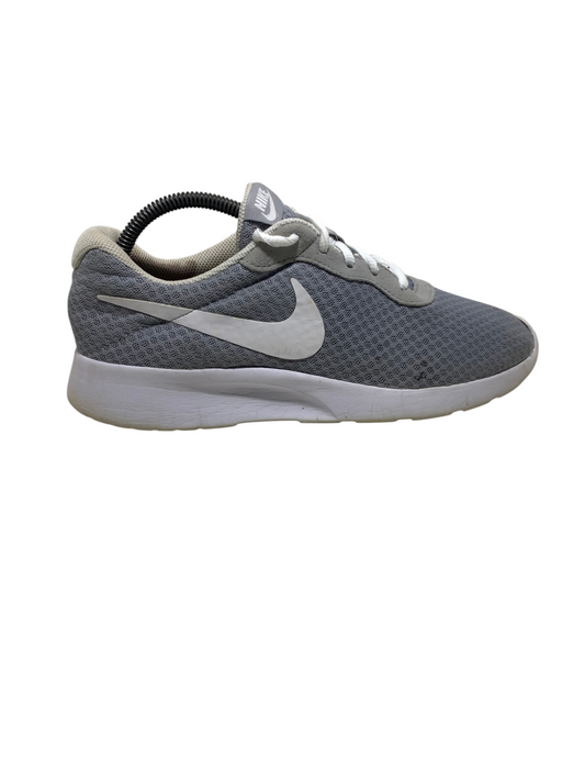 Nike Tanjun Wolf Grey