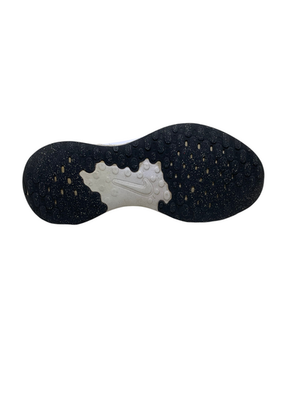 Nike Revolution 7 Road