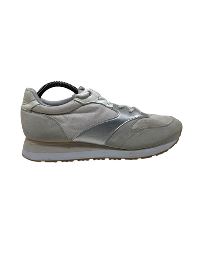 R Casual Shoe