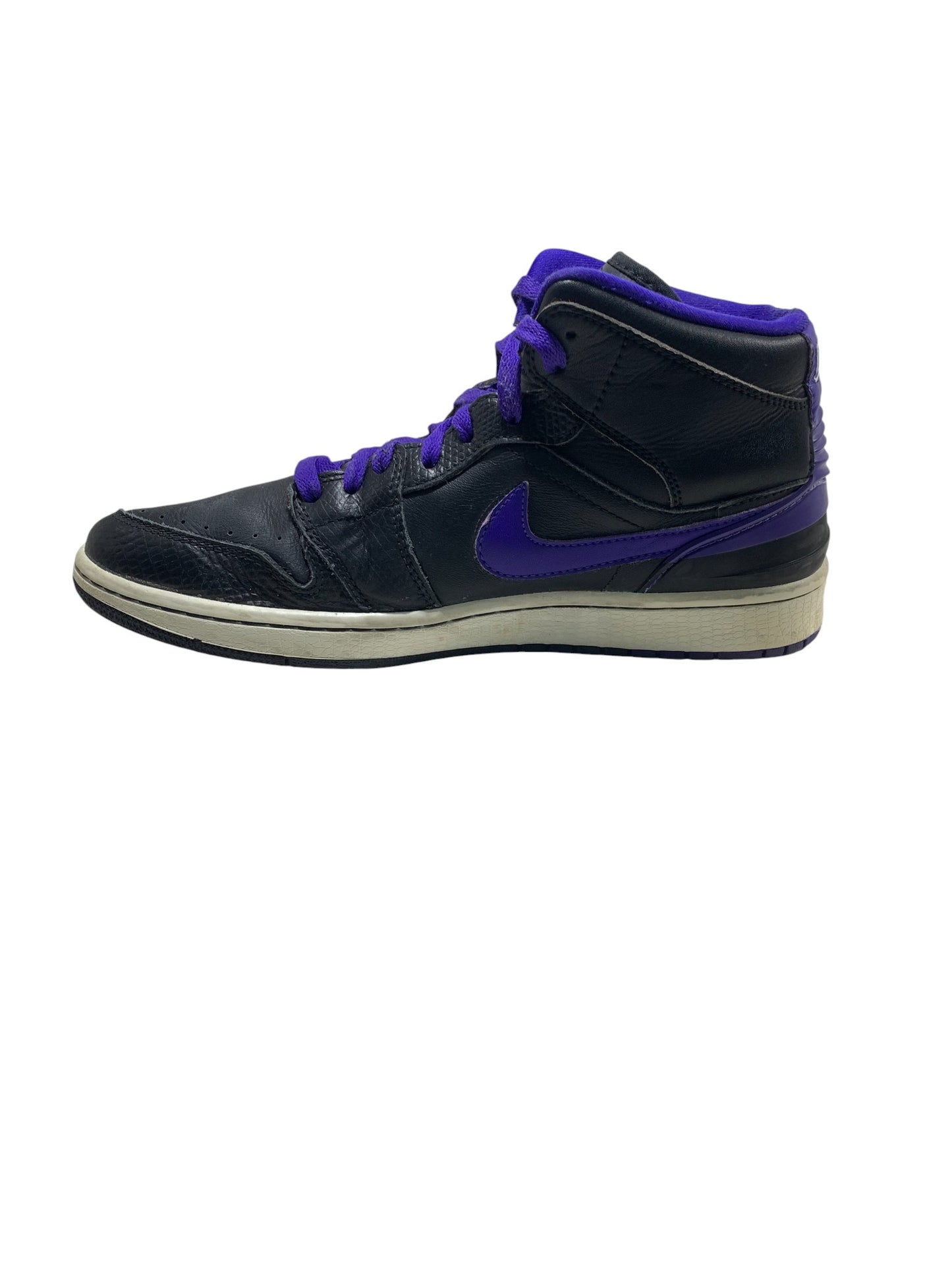 Air Jordan 1 Retro 'Dark Concord'
