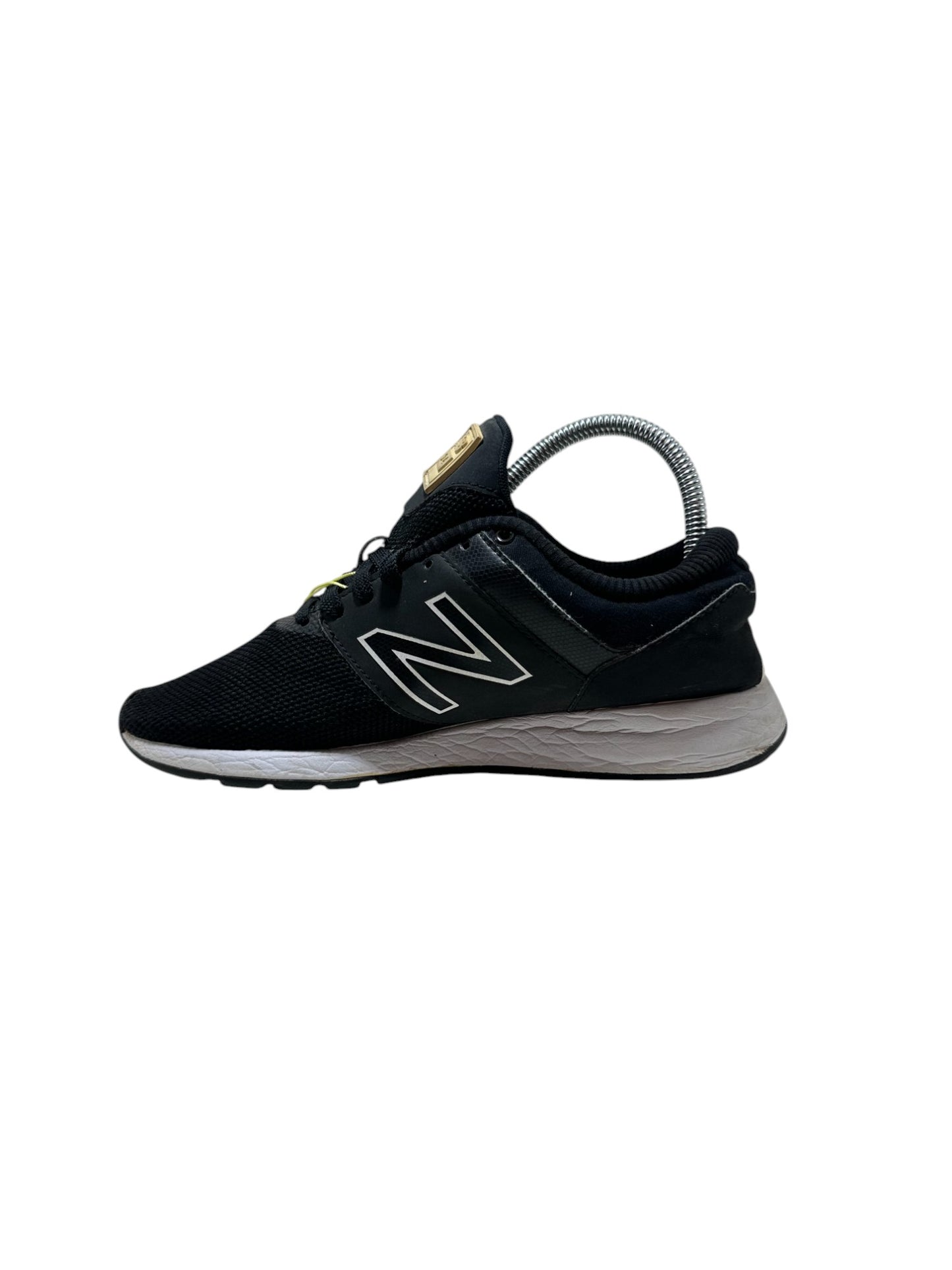 New Balance 24