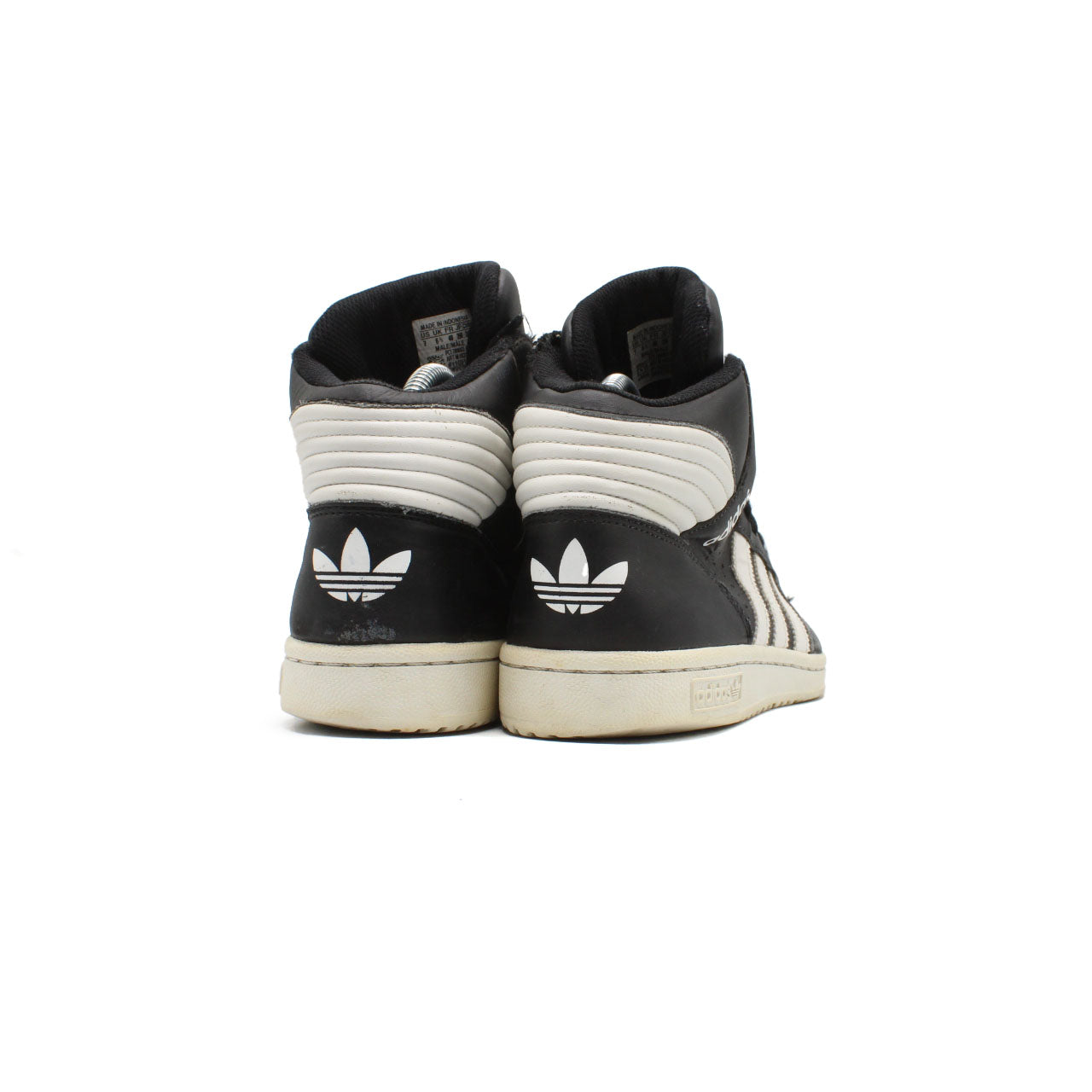 Branded Original Used Pre-Loved Sneakers in Pakistan