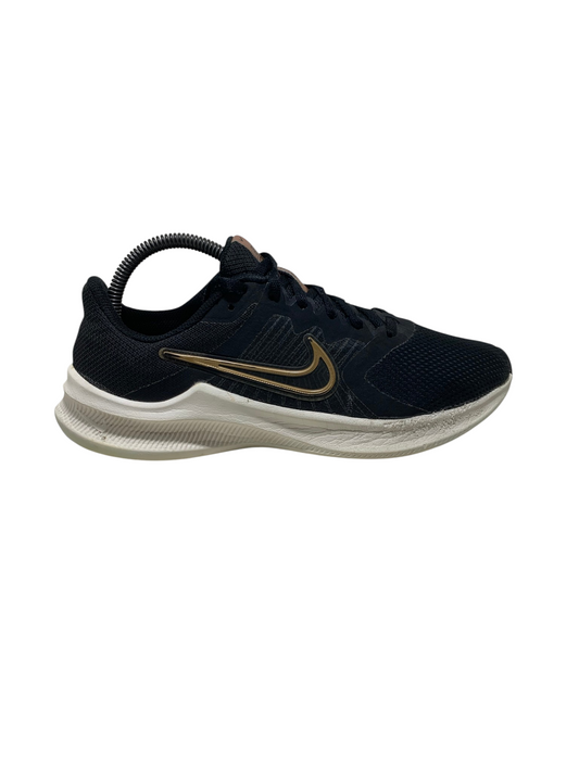 Nike Downshifter 11 Pre-Loved