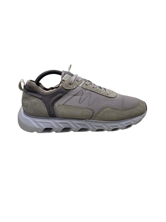 Vionic Nimsle Trainer
