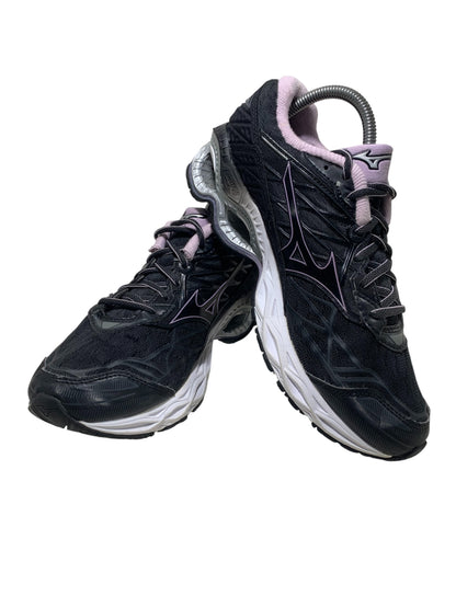 Mizuno Wave Creation 20
