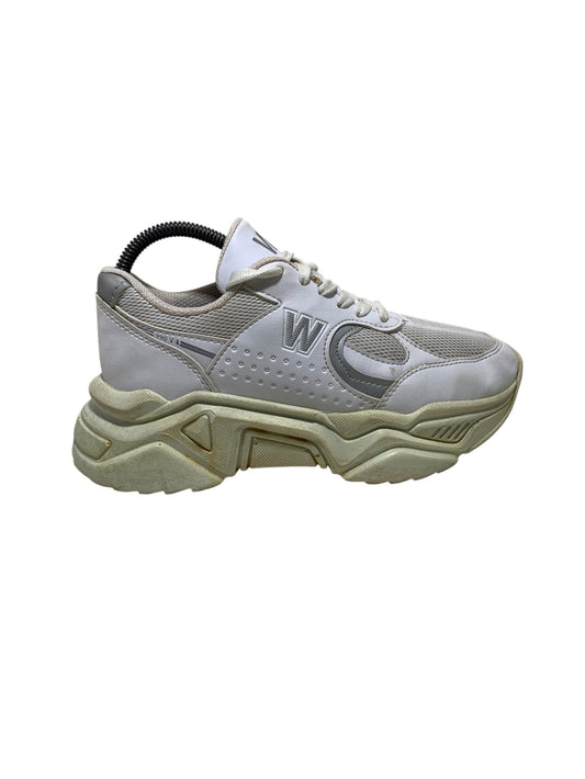W 990 V4 Shoe