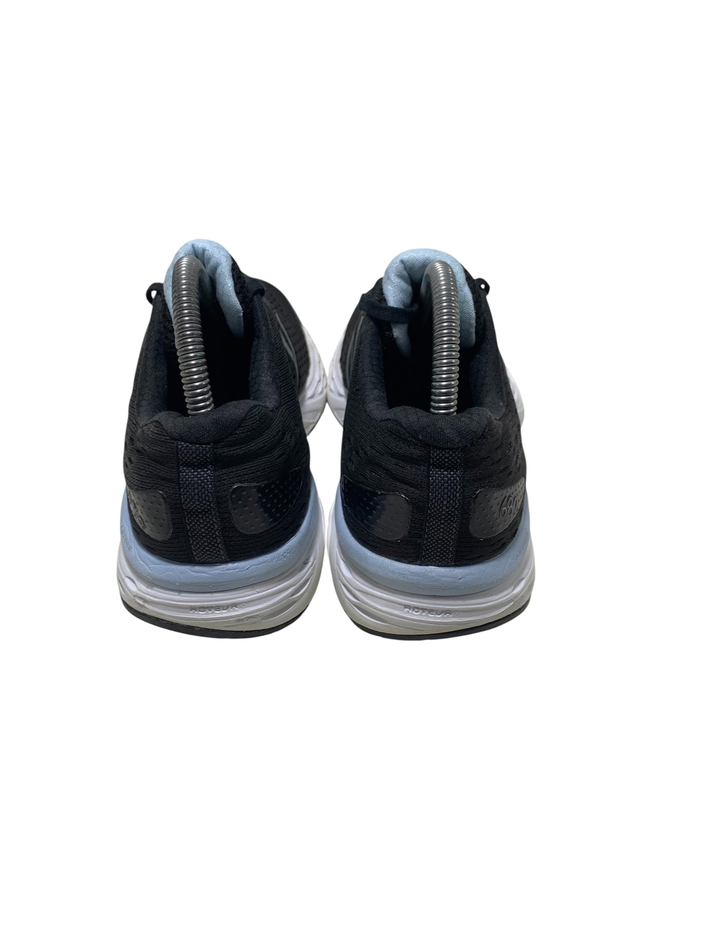 New Balance 680 v6 Trainer
