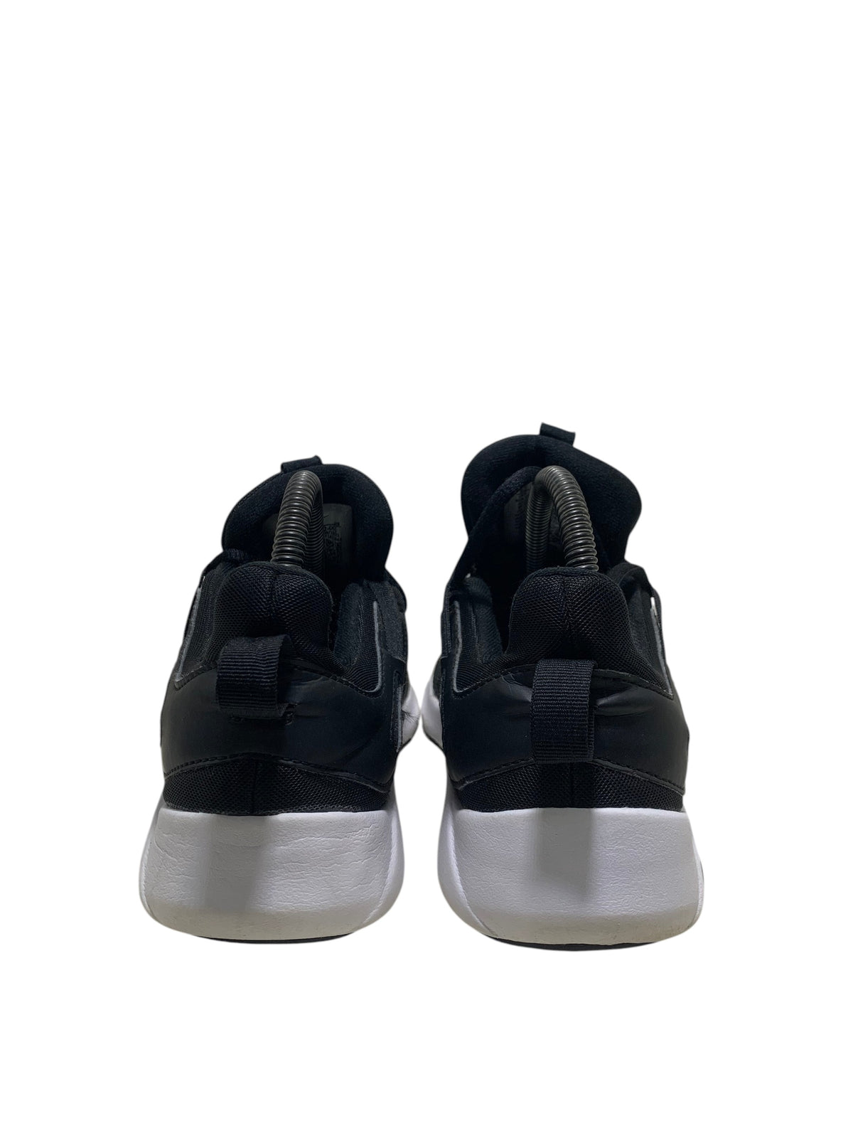 Nike Legend