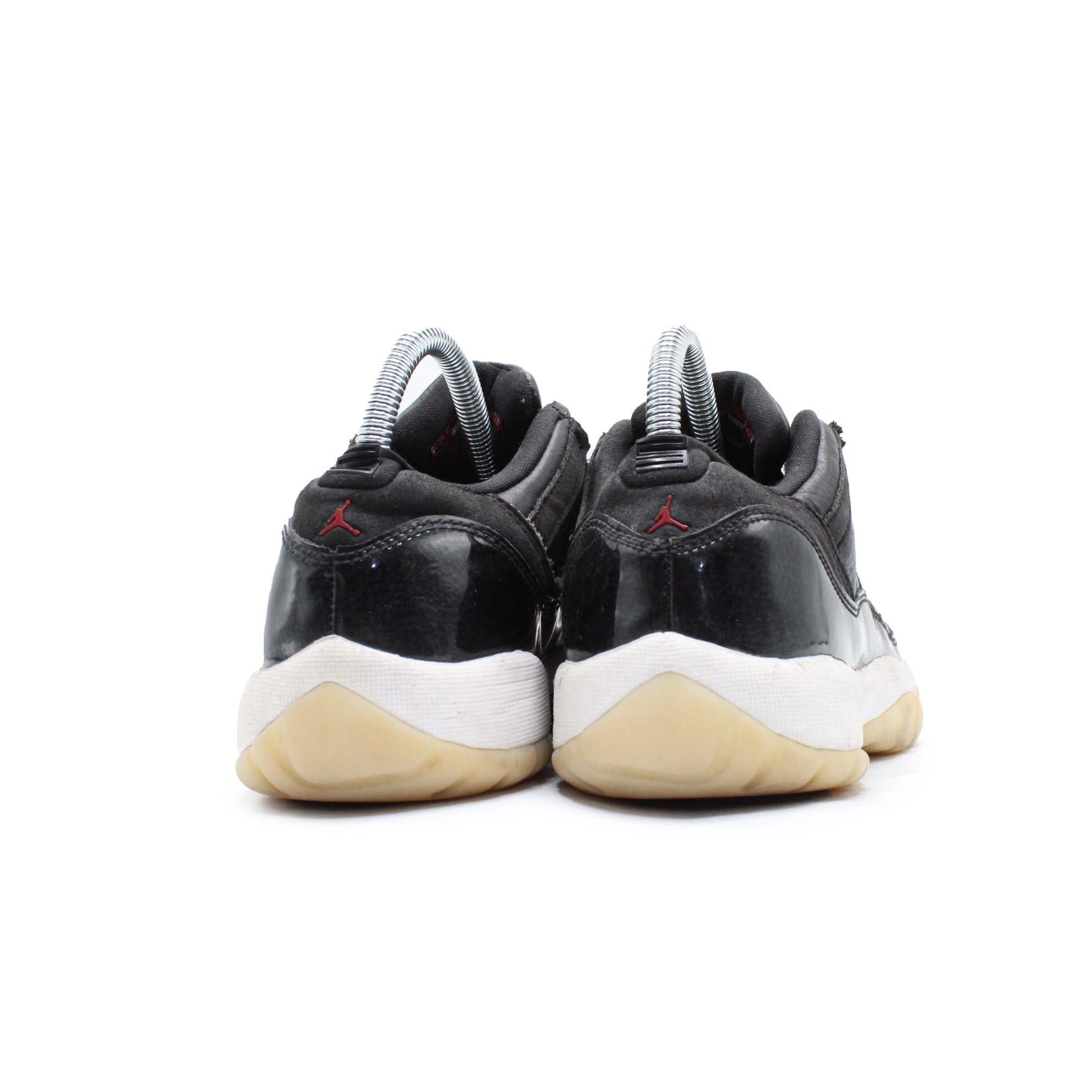 Branded Original Used Pre-Loved Sneakers in Pakistan