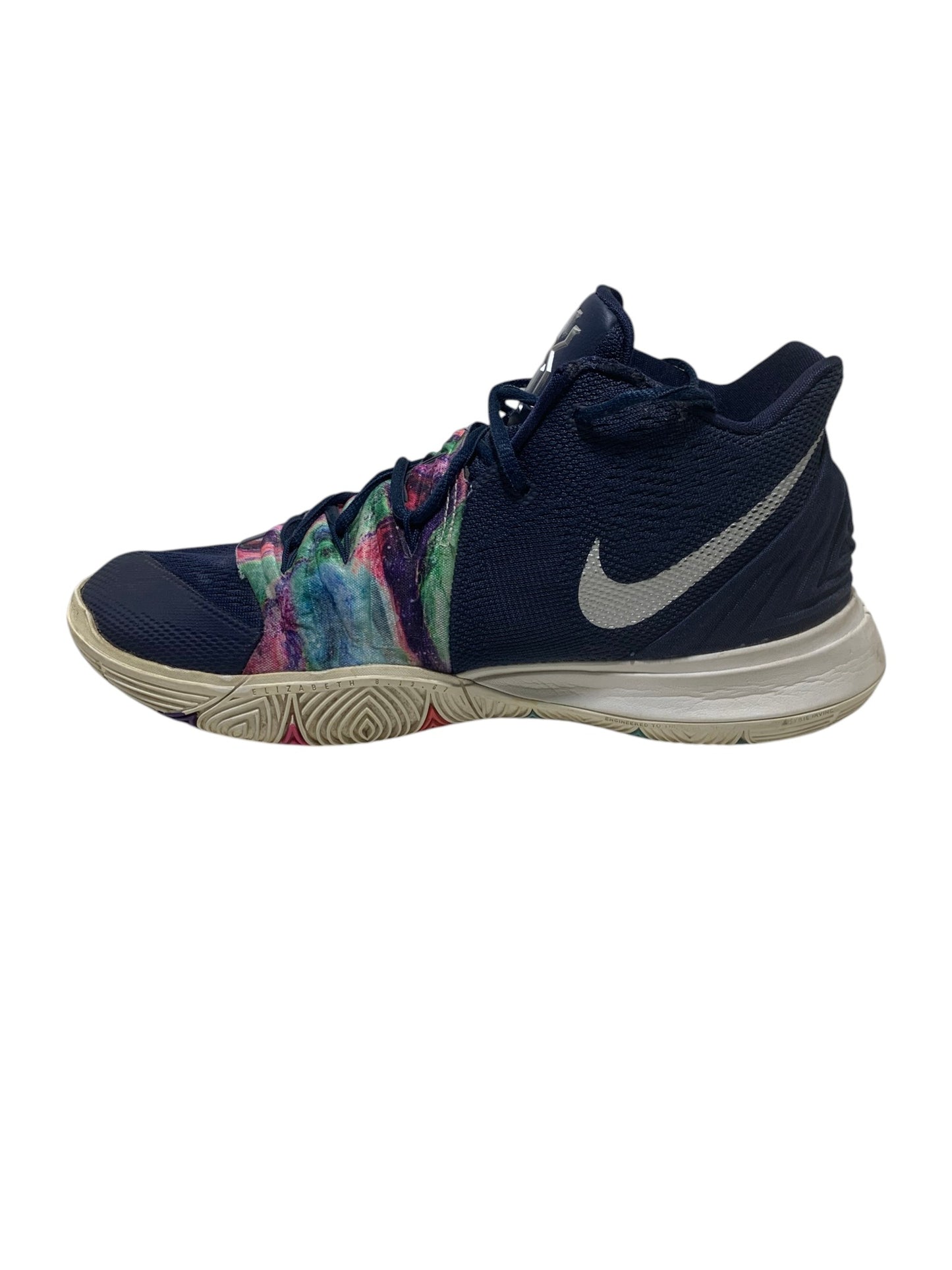 Nike Kyrie 5 Hightop Shoe