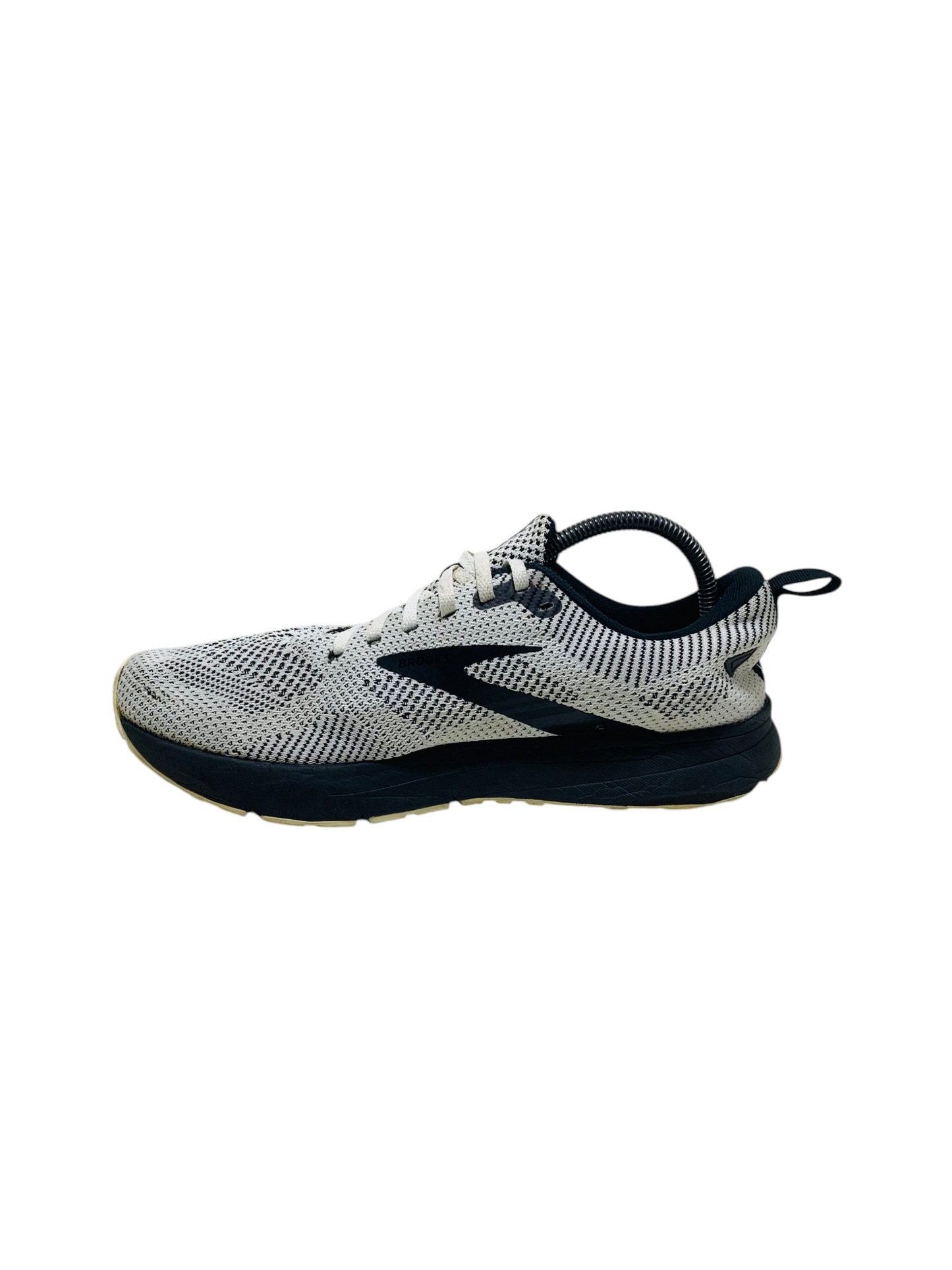 Brooks Revel 5