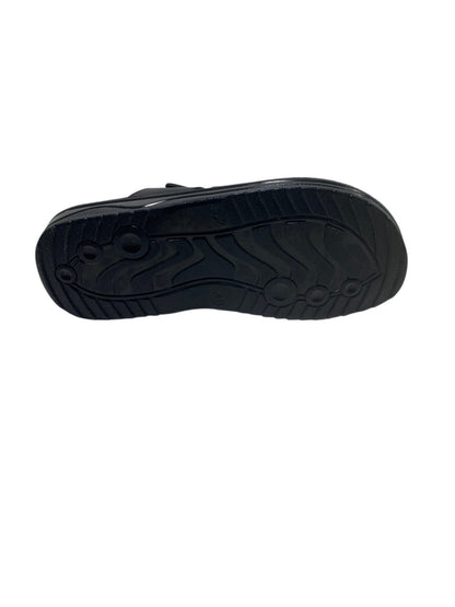 Classic Black Leather Slipper
