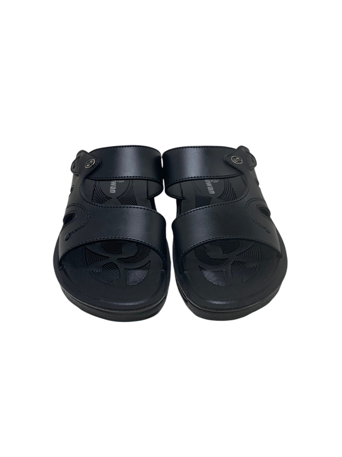 Classic Black Leather Slipper