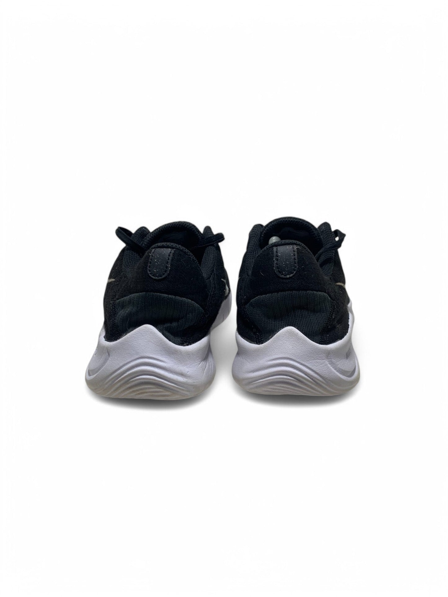 Branded Original Used Pre-Loved Sneakers in Pakistan