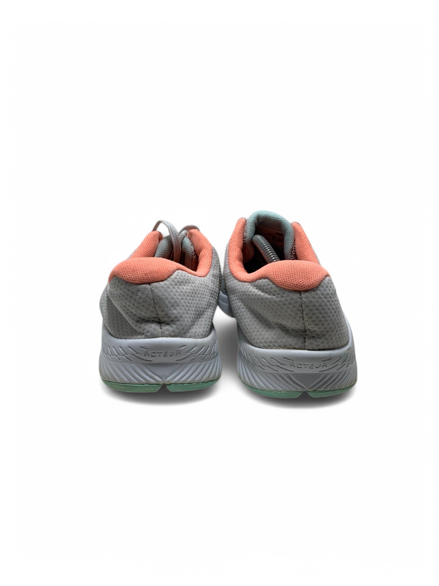 Branded Original Used Pre-Loved Sneakers in Pakistan