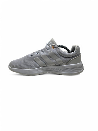 Branded Original Used Pre-Loved Sneakers in Pakistan