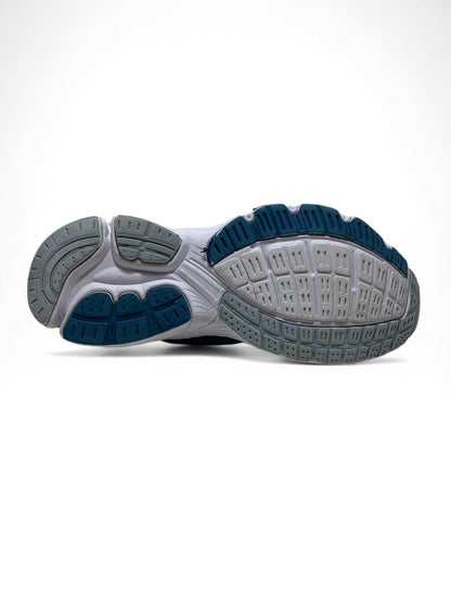 Branded Original Used Pre-Loved Sneakers in Pakistan