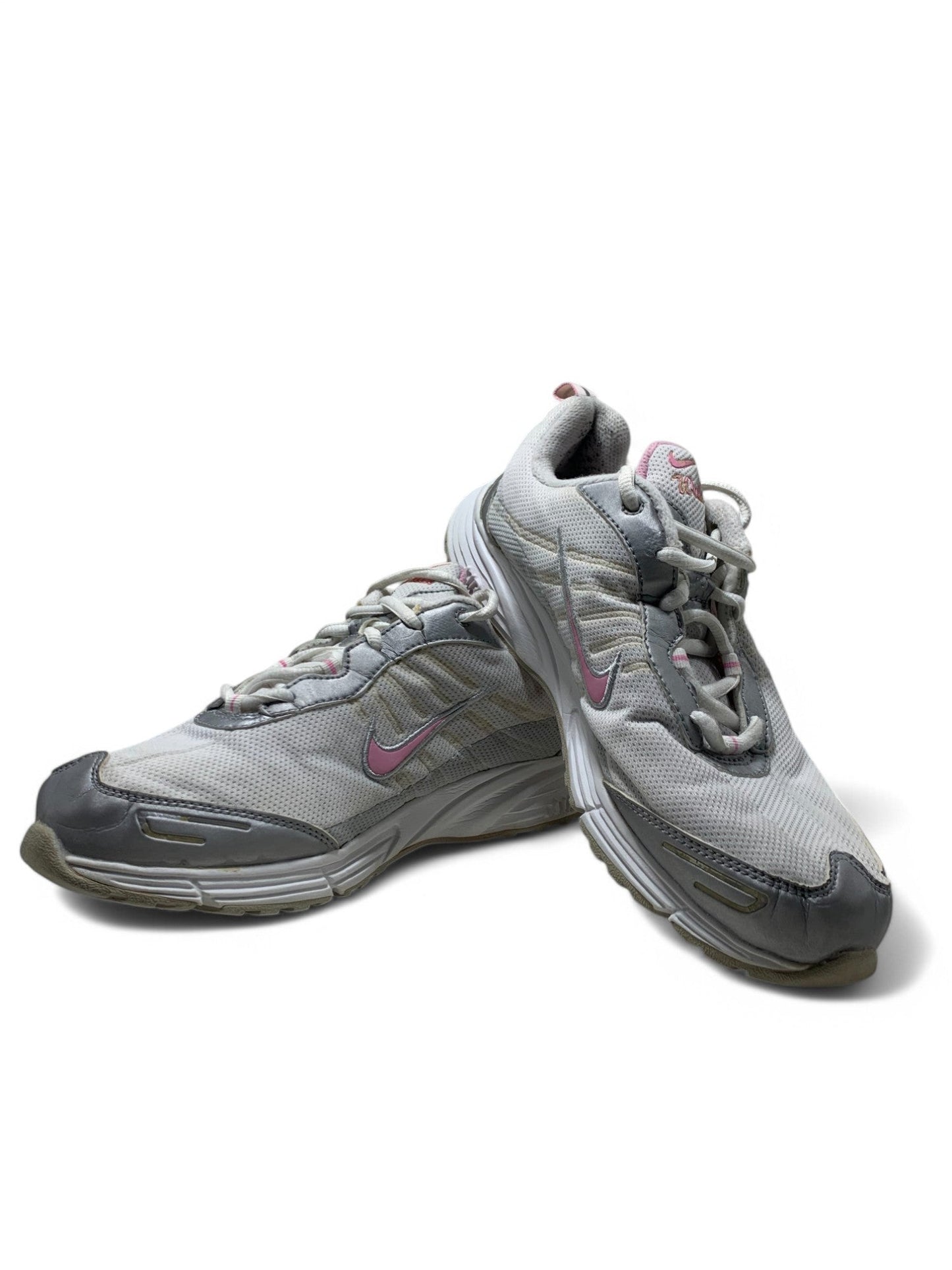 Branded Original Used Pre-Loved Sneakers in Pakistan