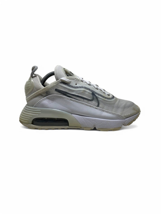 Branded Original Used Pre-Loved Sneakers in Pakistan
