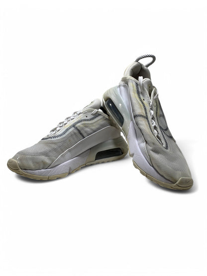 Branded Original Used Pre-Loved Sneakers in Pakistan