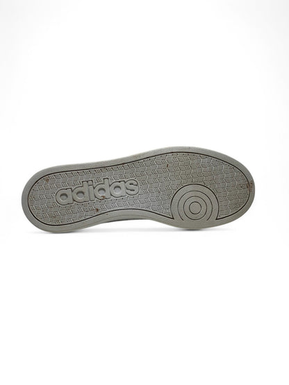 Branded Original Used Pre-Loved Sneakers in Pakistan