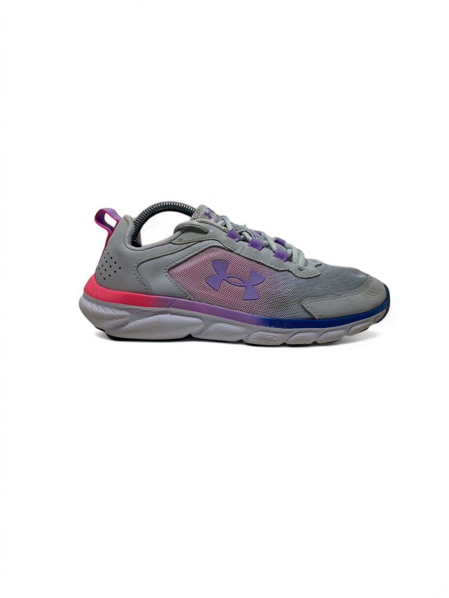 Branded Original Used Pre-Loved Sneakers in Pakistan