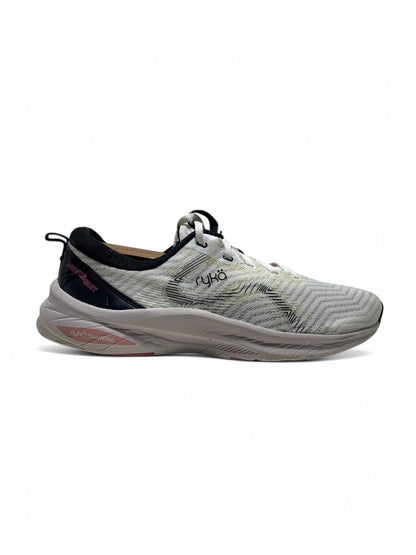 Branded Original Used Pre-Loved Sneakers in Pakistan