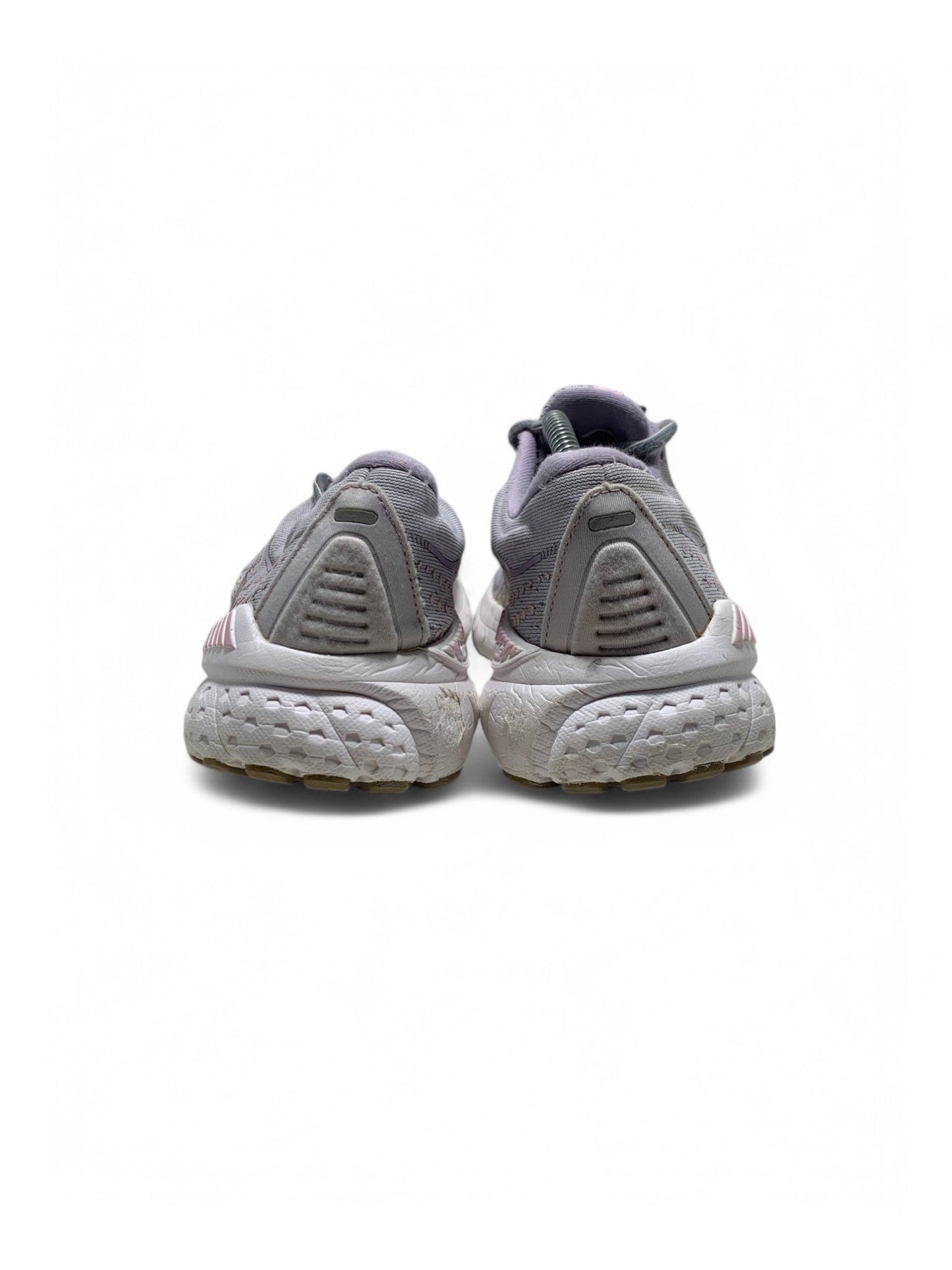 Branded Original Used Pre-Loved Sneakers in Pakistan