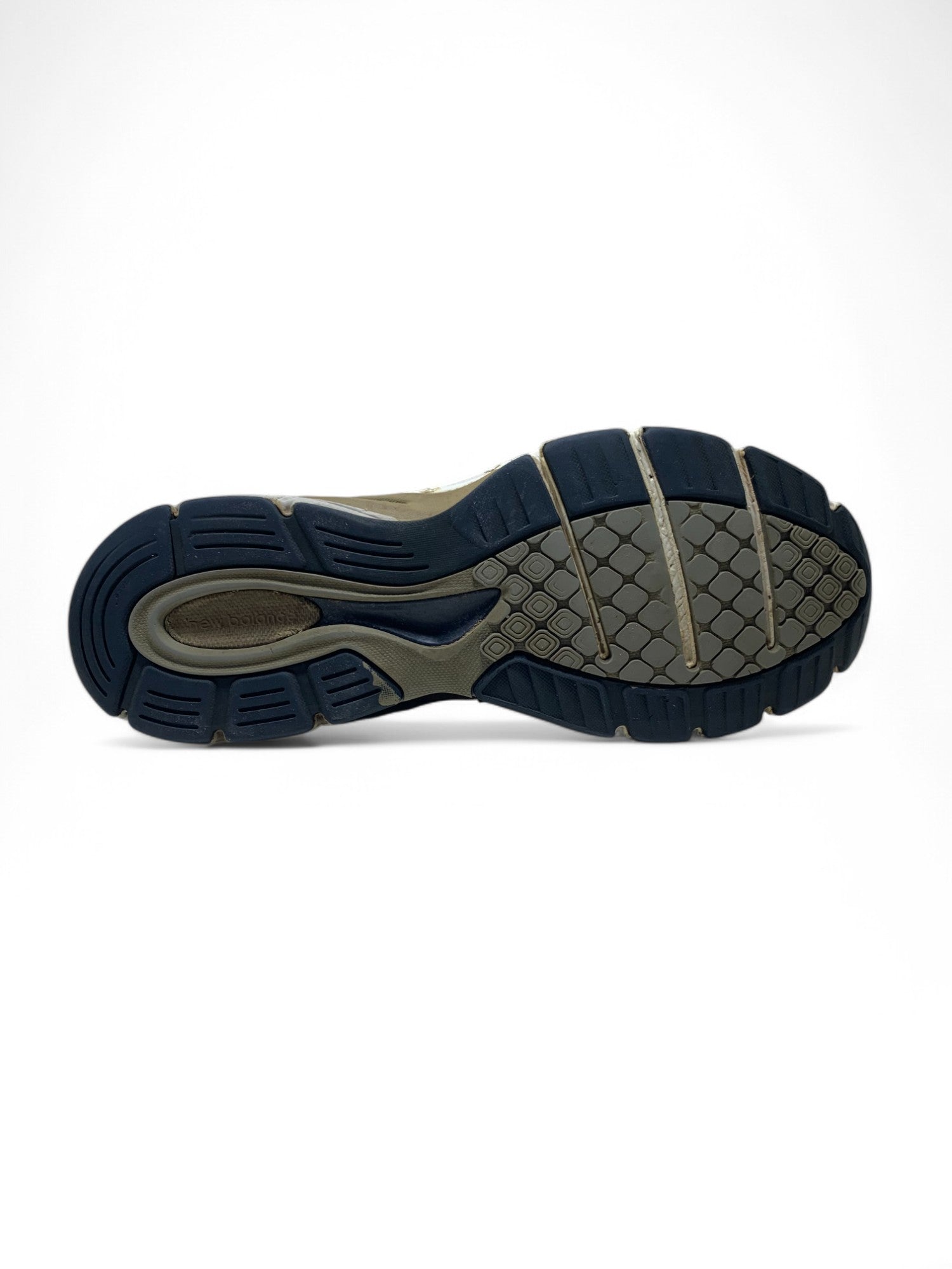 Branded Original Used Pre-Loved Sneakers in Pakistan