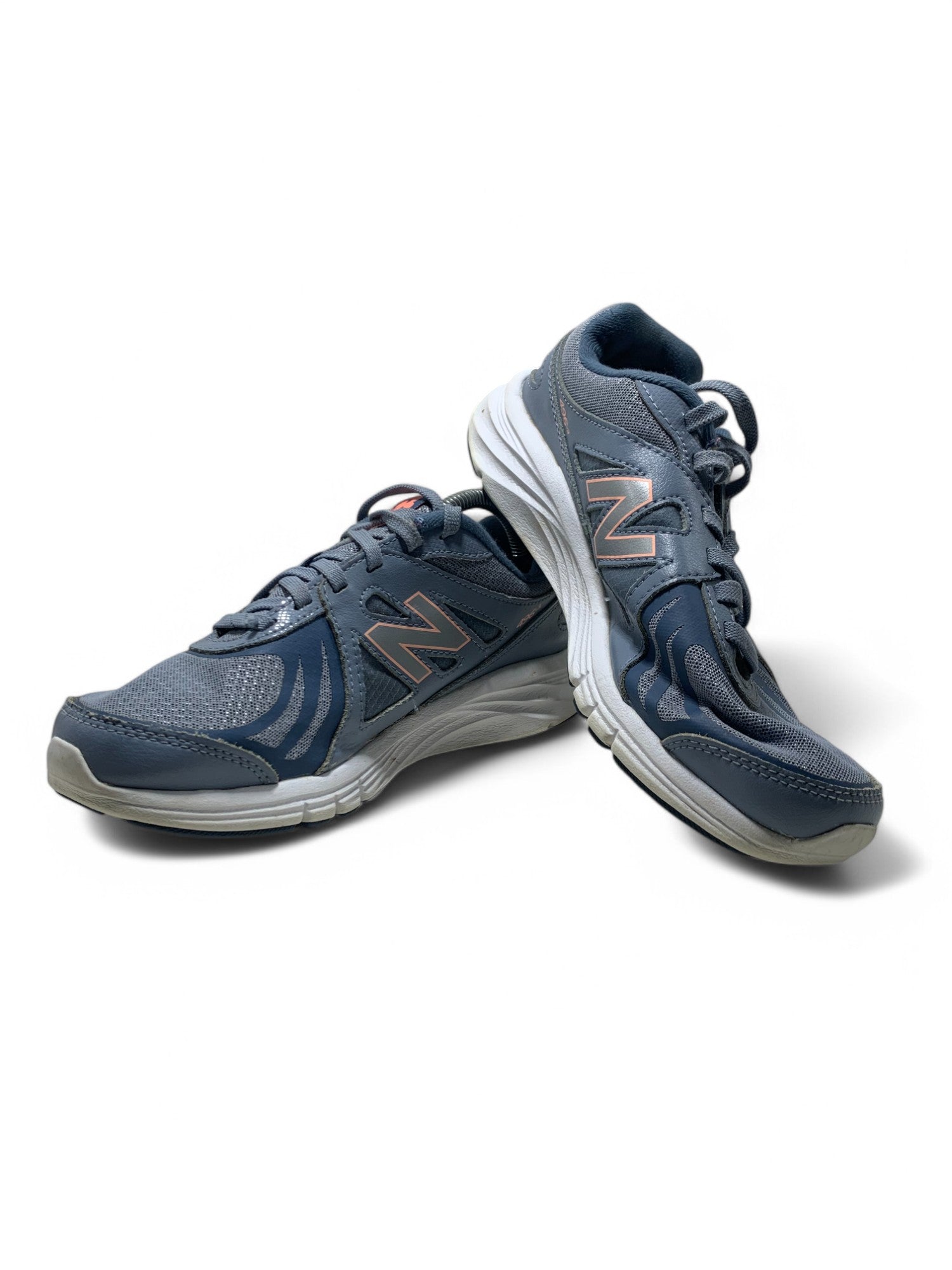 Branded Original Used Pre-Loved Sneakers in Pakistan