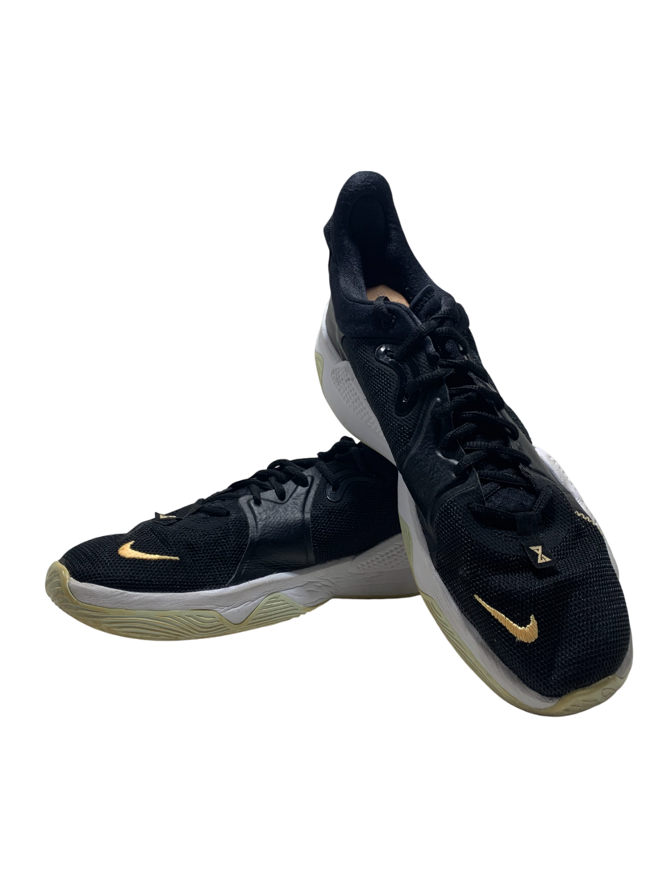 Branded Original Used Pre-Loved Sneakers in Pakistan