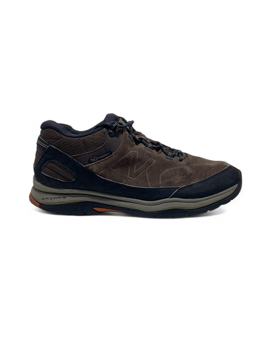 Branded Original Used Pre-Loved Sneakers in Pakistan