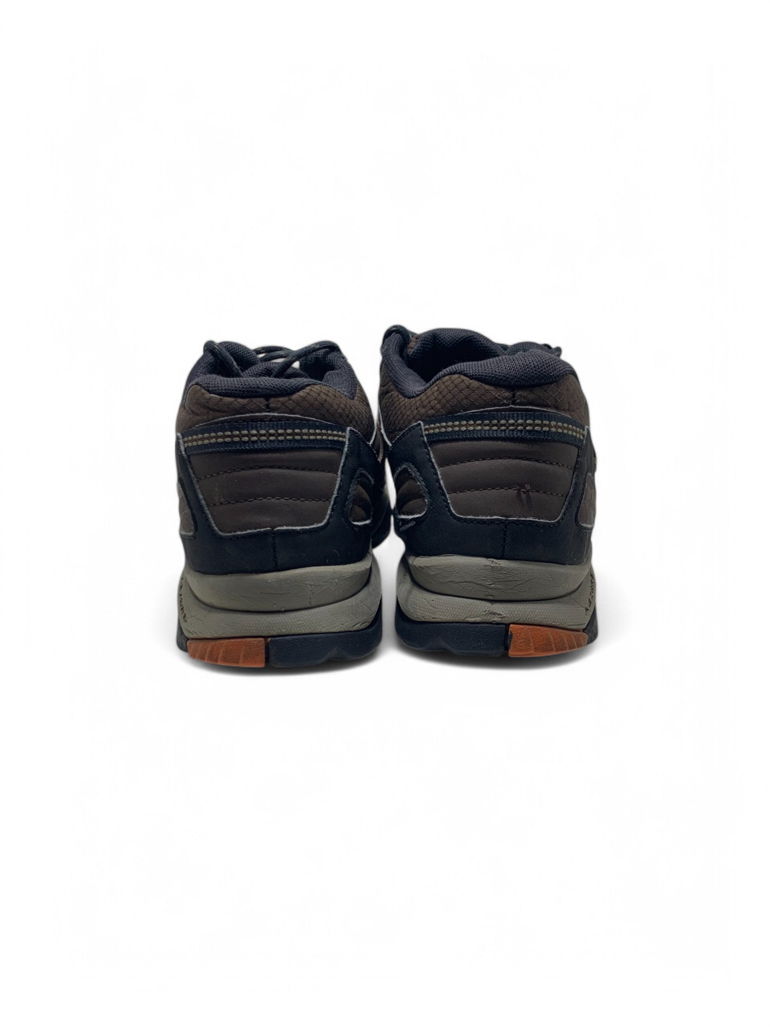 Branded Original Used Pre-Loved Sneakers in Pakistan