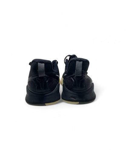 Branded Original Used Pre-Loved Sneakers in Pakistan