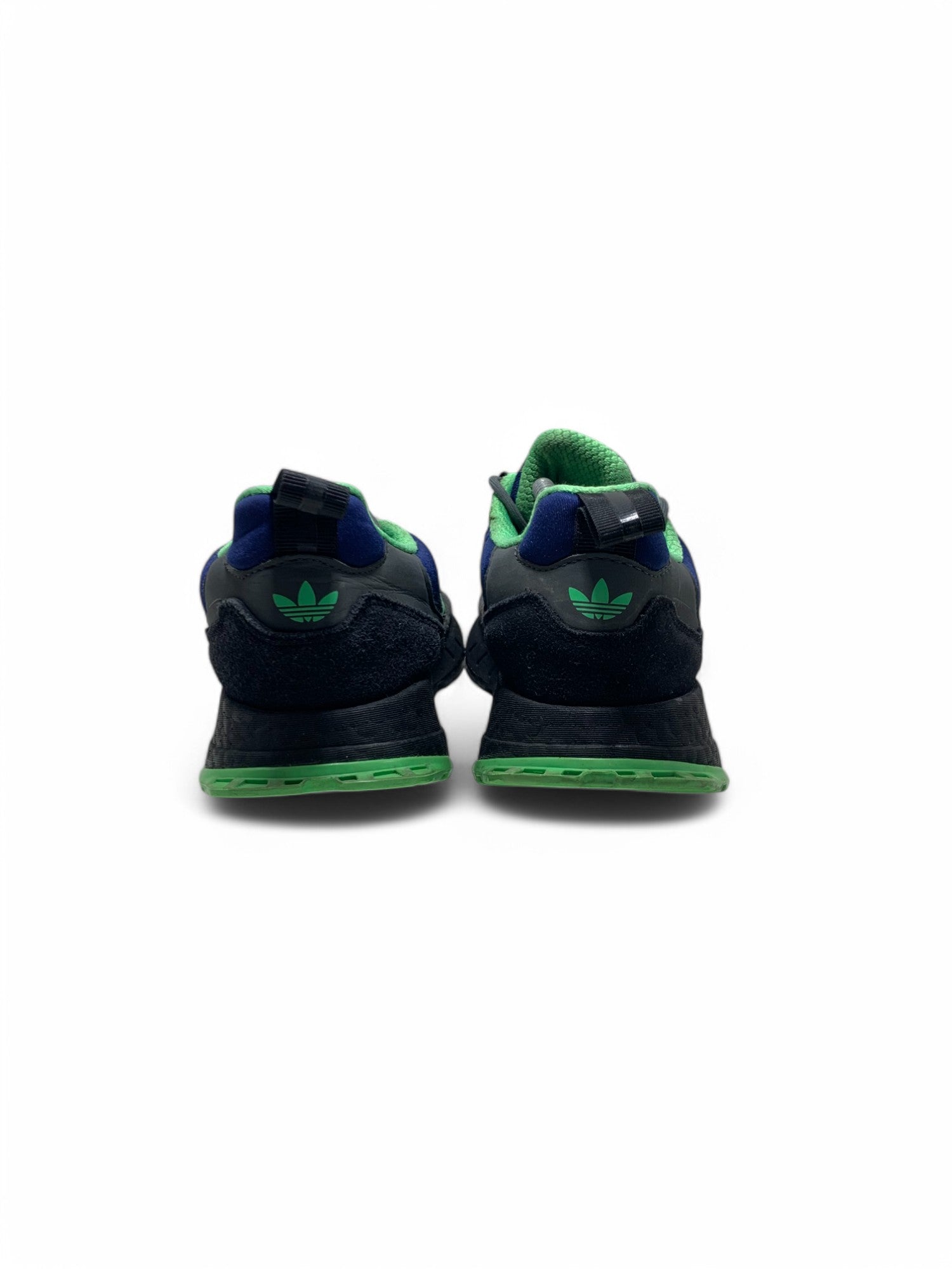 Branded Original Used Pre-Loved Sneakers in Pakistan